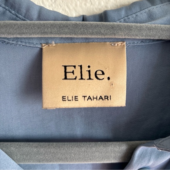 Elie by Elie Tahari Long Sleeve Button Down Baby Blue Size Small - Picture 3 of 9